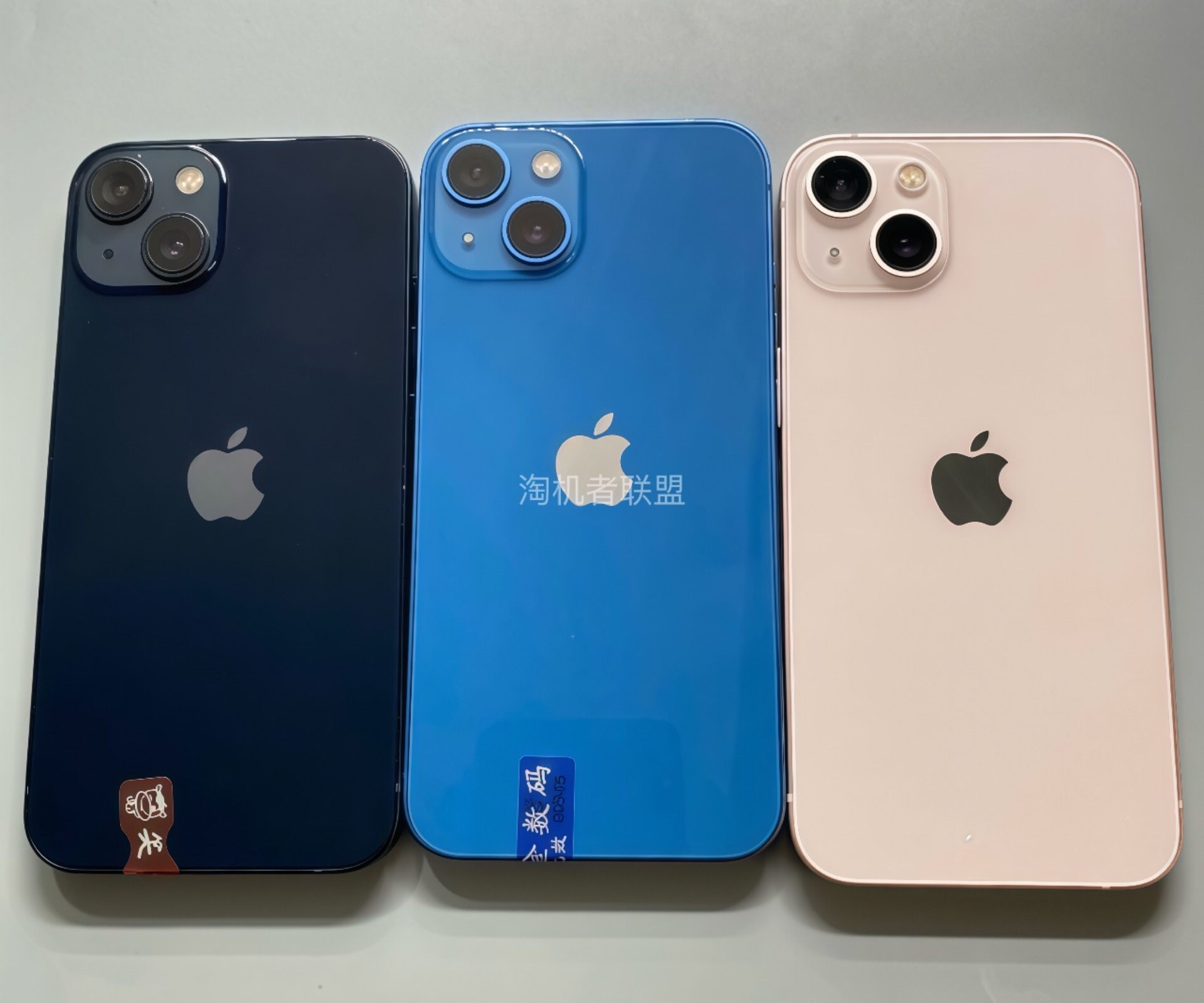 iPhone 13 128GB Cores – Grade C 💪